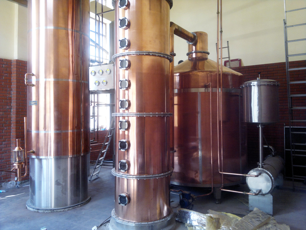 Distillery for brandy and cognac to 25000l/24h